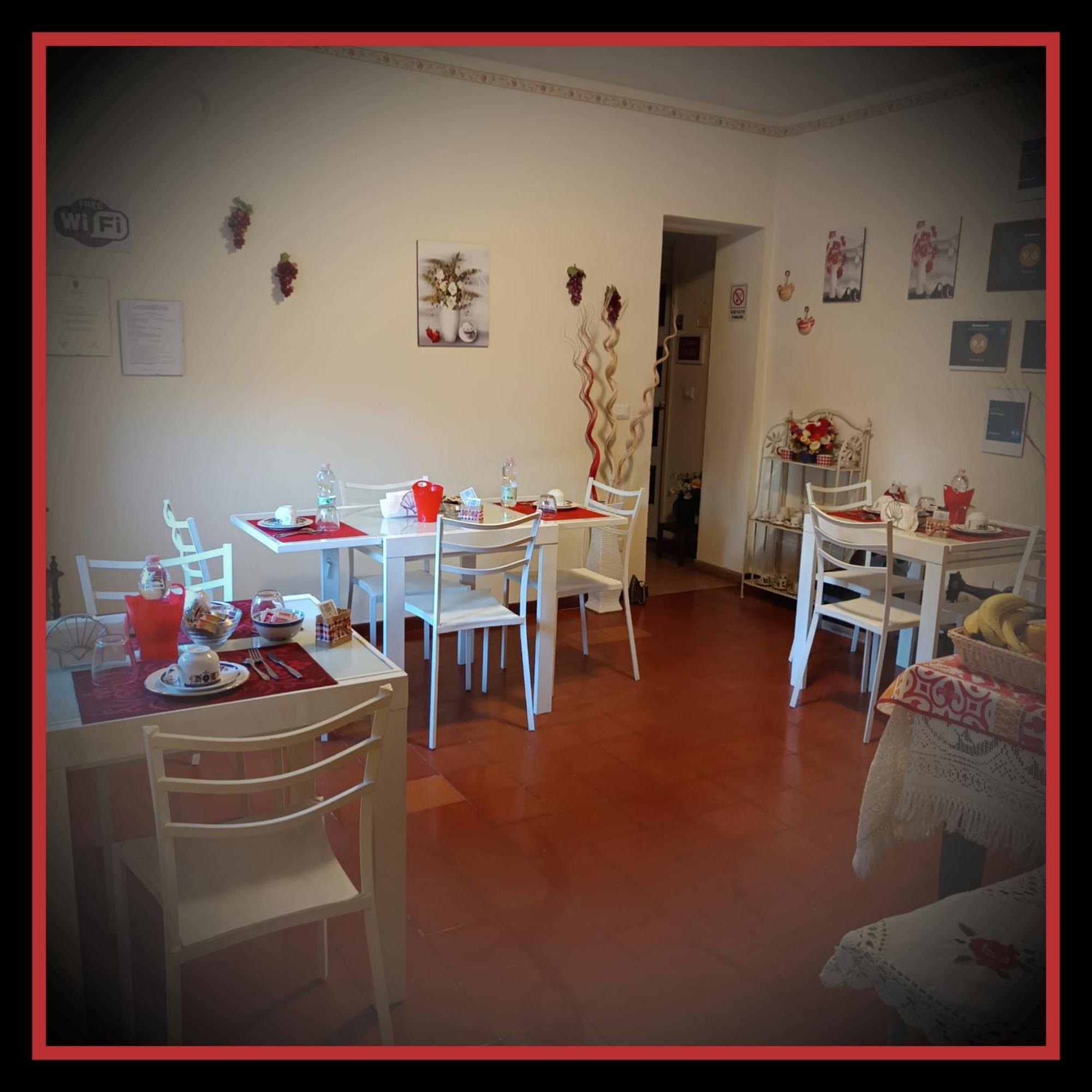 לינה וארוחת בוקר Codevilla Felix House מראה חיצוני תמונה